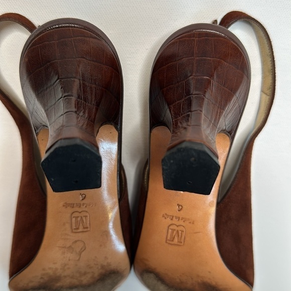 Bruno Magli Vintage Sling Back Kitten Heels - Picture 6 of 12
